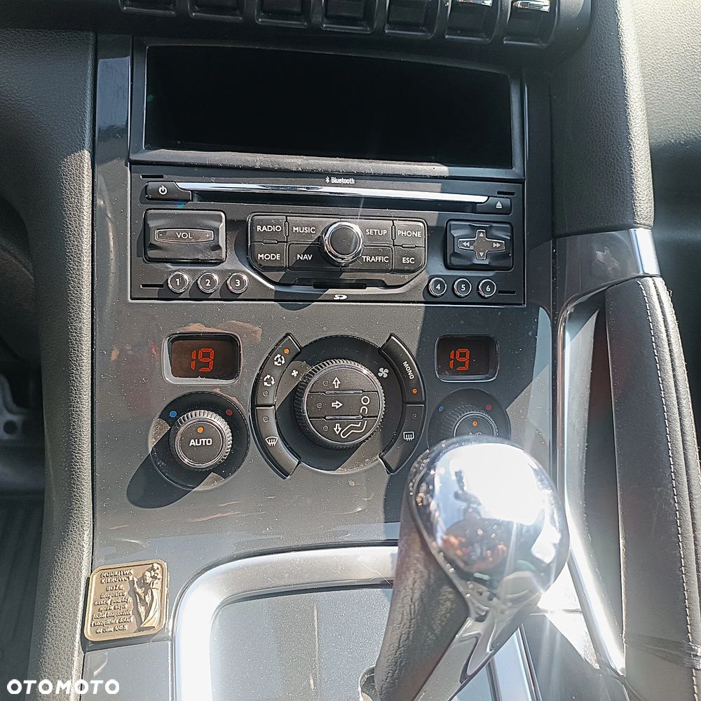 Peugeot 3008 - 18