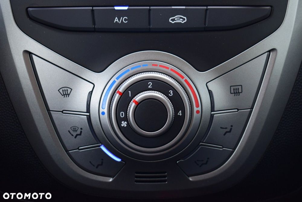 Hyundai ix20 - 22