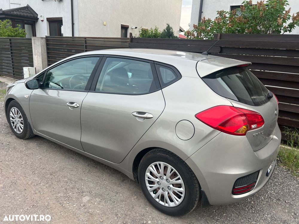Kia Ceed 1.6 CRDi Spirit - 5
