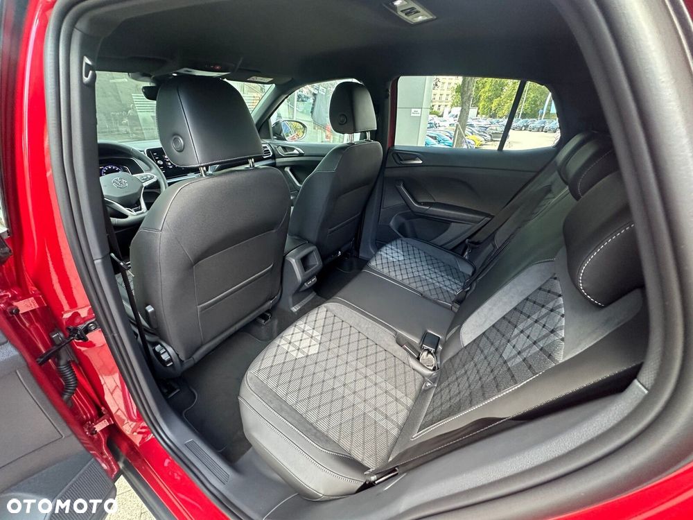 Volkswagen T-Cross 1.0 TSI R-Line DSG - 24