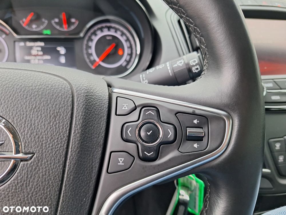 Opel Insignia 2.0 Turbo 4x4 Edition - 27