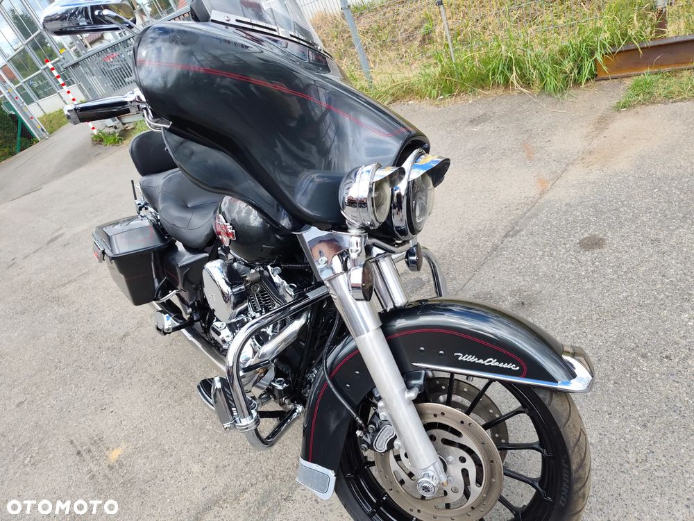 Harley-Davidson Touring Electra Glide - 38