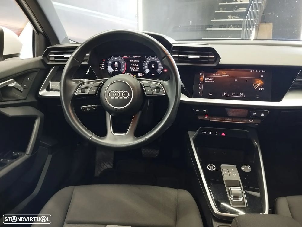 Audi A3 Sportback 30 TFSI S tronic - 12