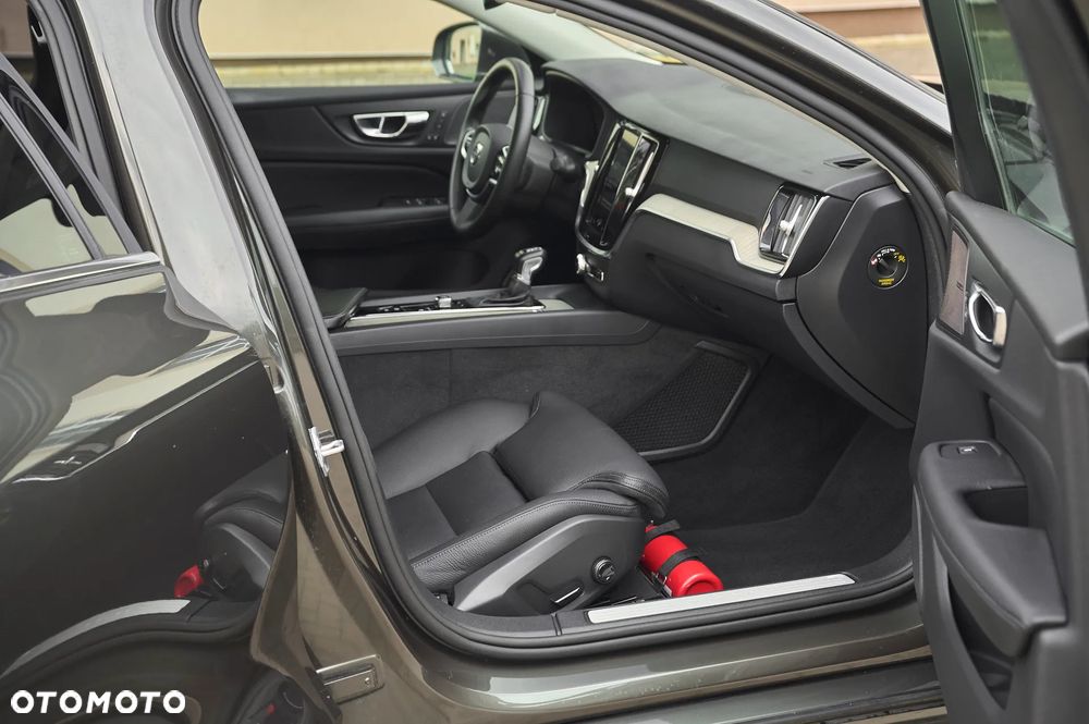 Volvo S60 T5 Inscription - 25