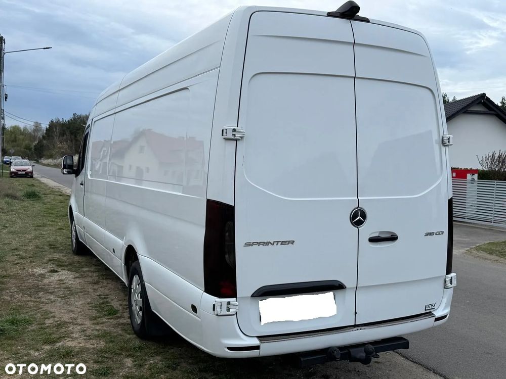 Mercedes-Benz Sprinter - 3