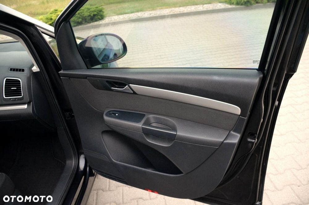 Volkswagen Sharan - 21