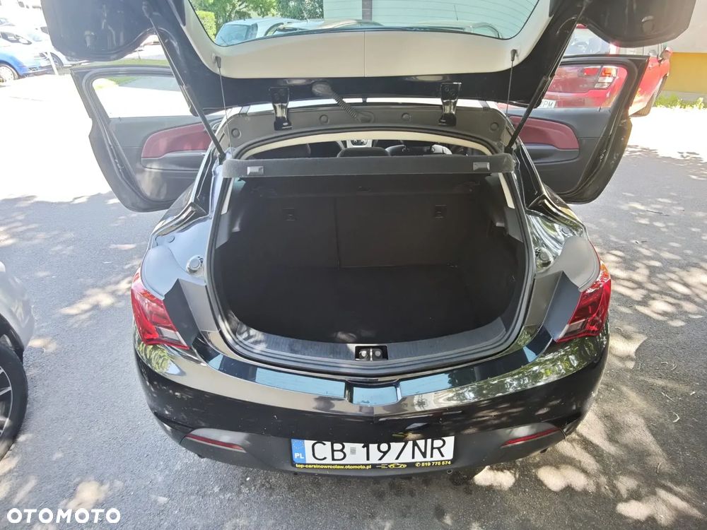Opel Astra 1.6 T Sport - 25