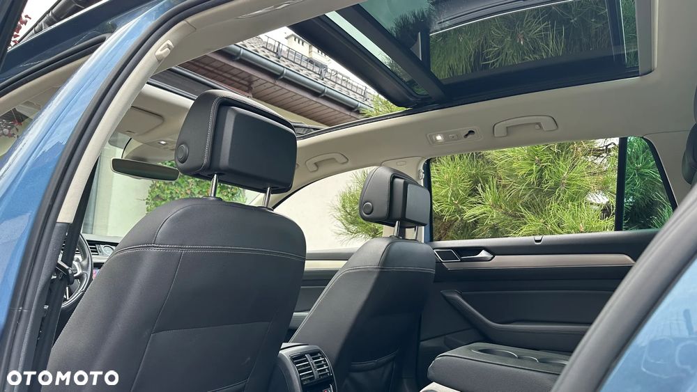 Volkswagen Passat Variant 2.0 TDI Bi-Turbo BMT 4Mot Highline DSG - 31