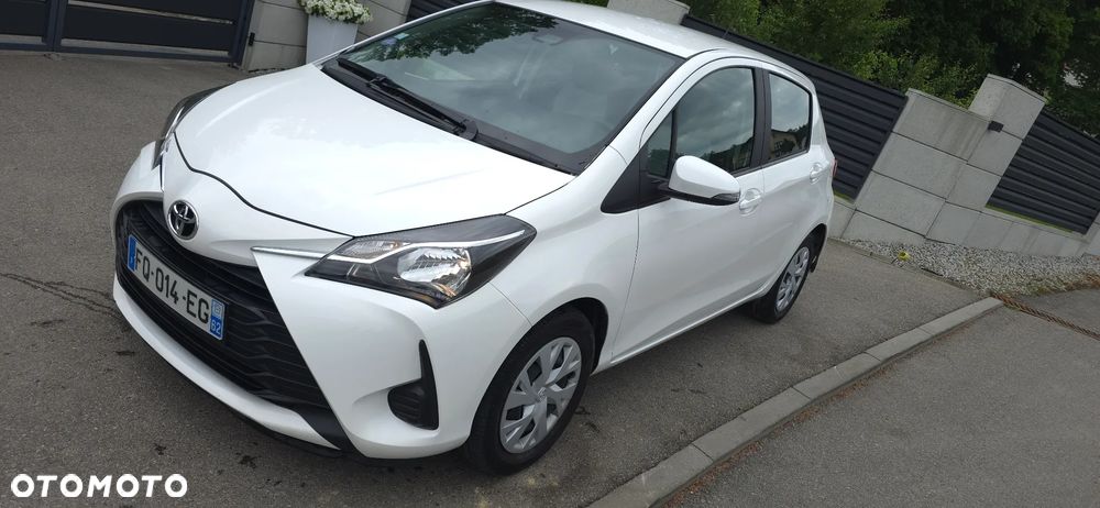 Toyota Yaris 1.5 VVT-iE Comfort - 24