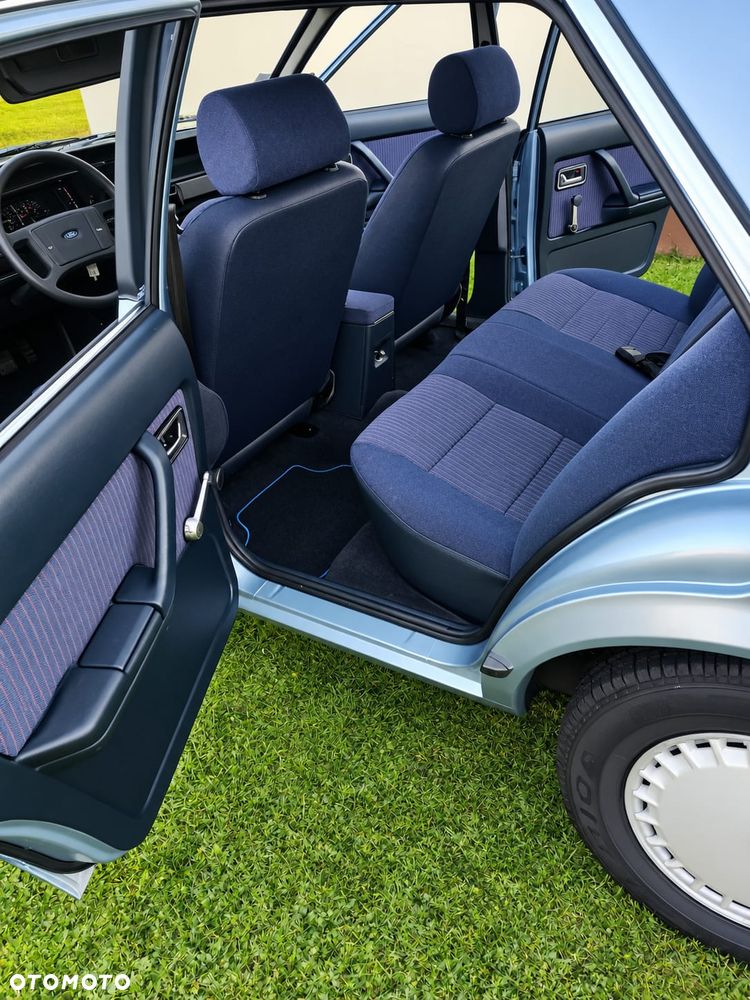 Ford Granada 2.0 - 9