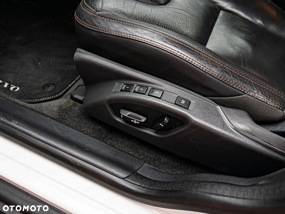 Volvo XC 60 - 9