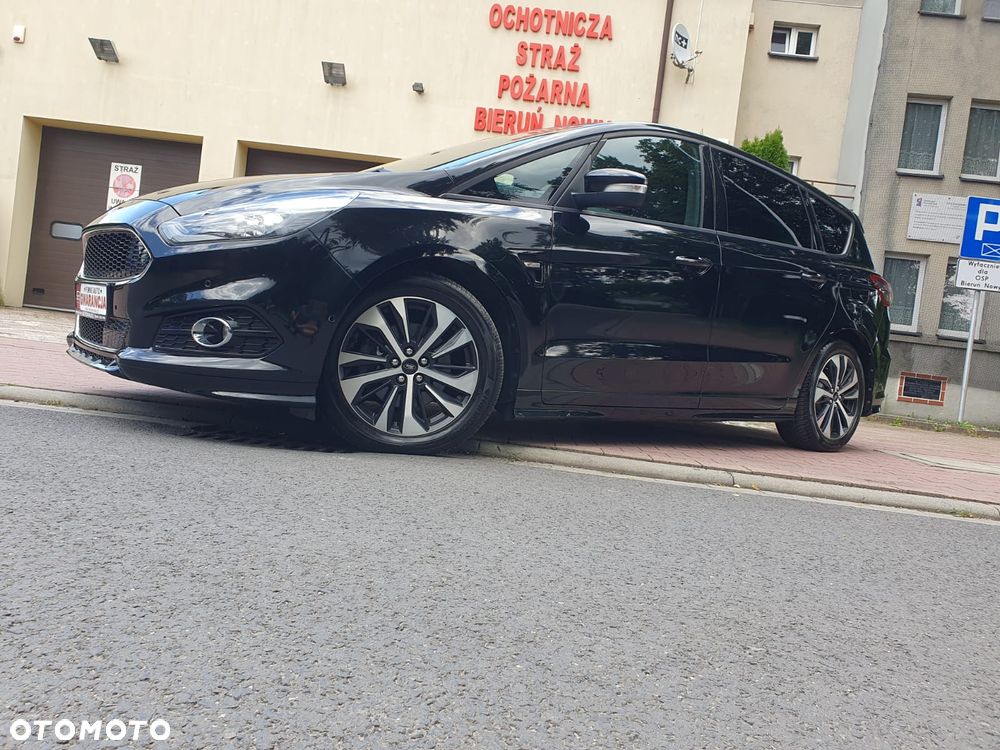 Ford S-Max 2.0 EcoBlue ST-Line - 32