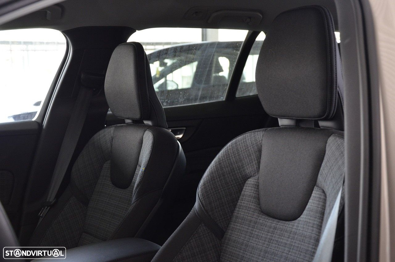 Volvo V60 2.0 T6 AWD TE Core - 5