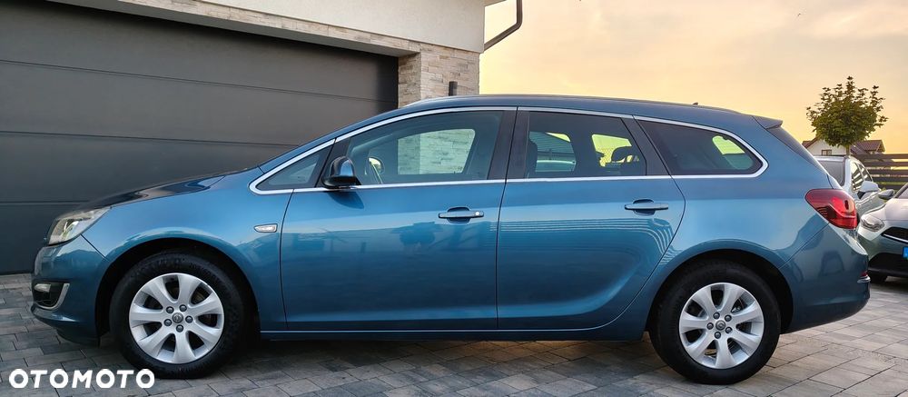 Opel Astra 1.4 Turbo Exklusiv - 4