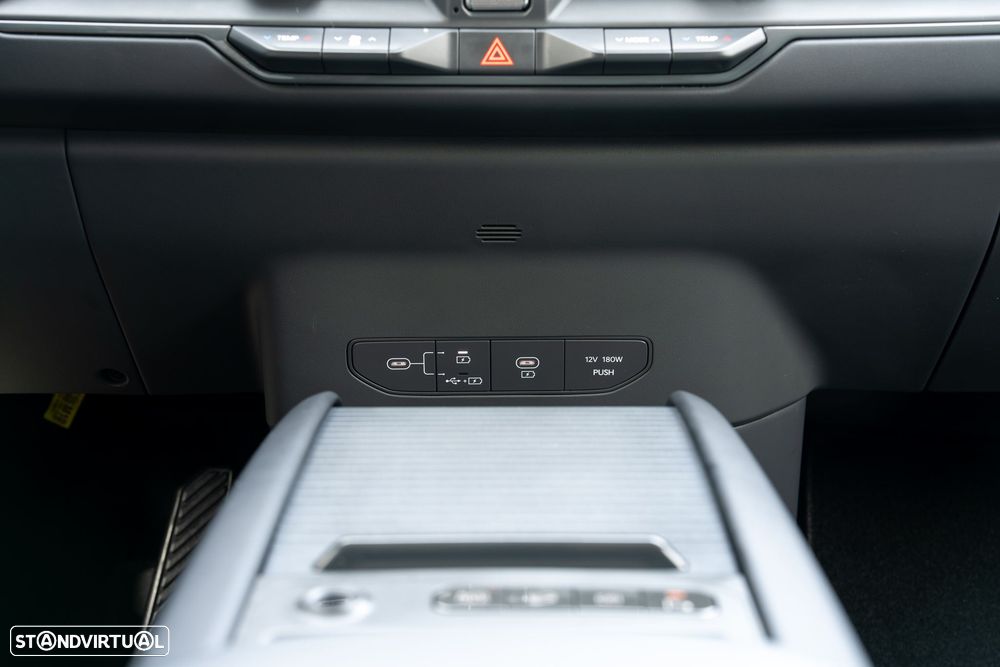 Kia EV9 98.8 kWh 1st Edition - 31