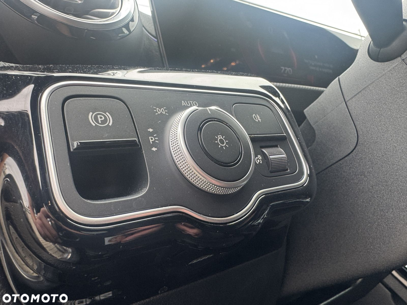 Mercedes-Benz CLA - 14