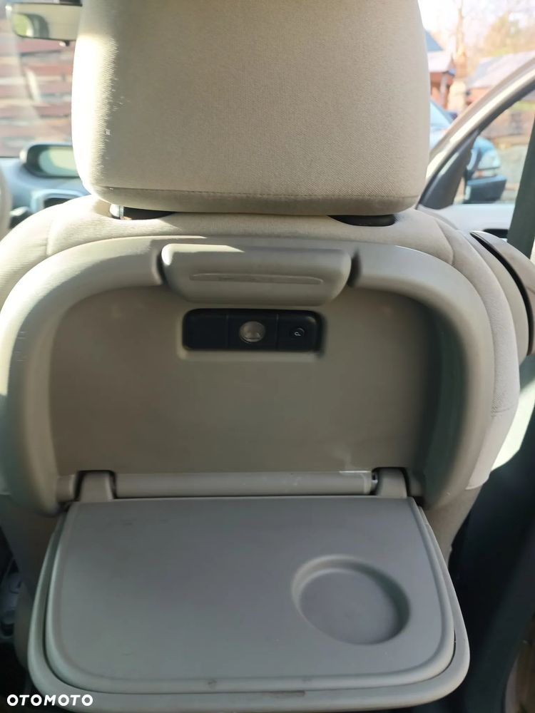 Citroën C3 Picasso 1.6 HDi Exclusive - 6