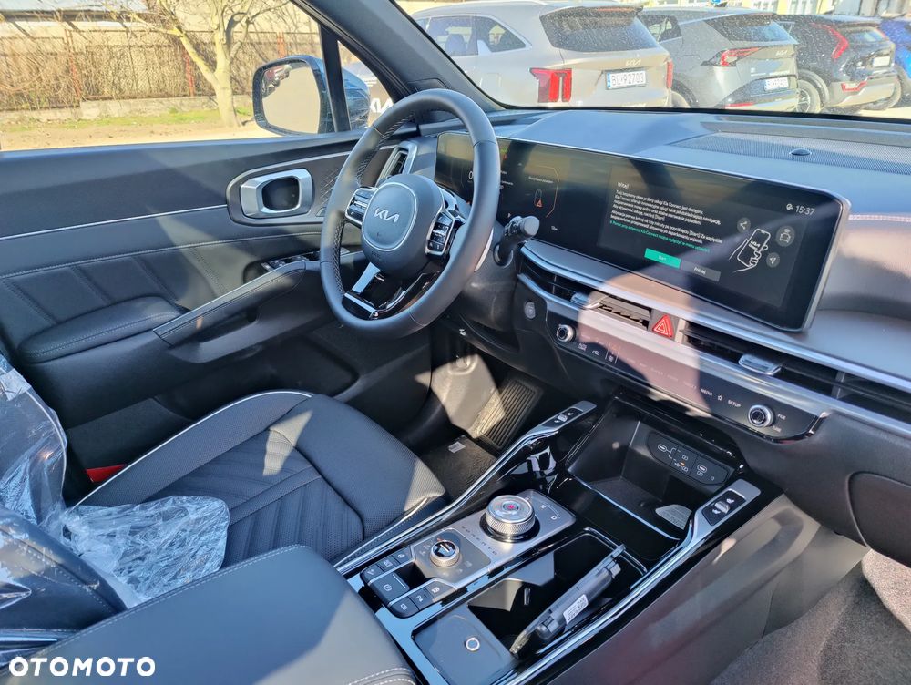 Kia Sorento - 9