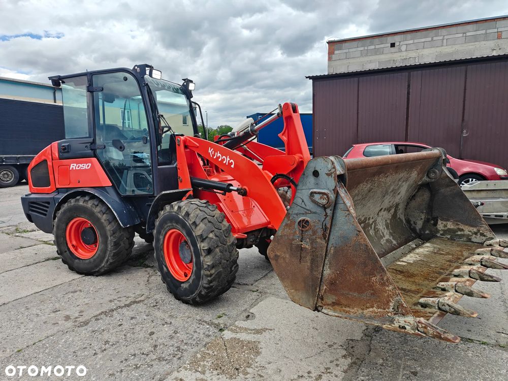 Kubota R090 - 11