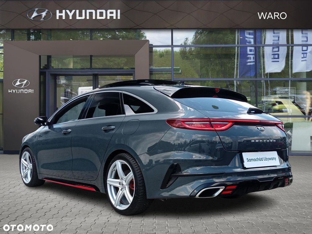 Kia ProCeed - 4