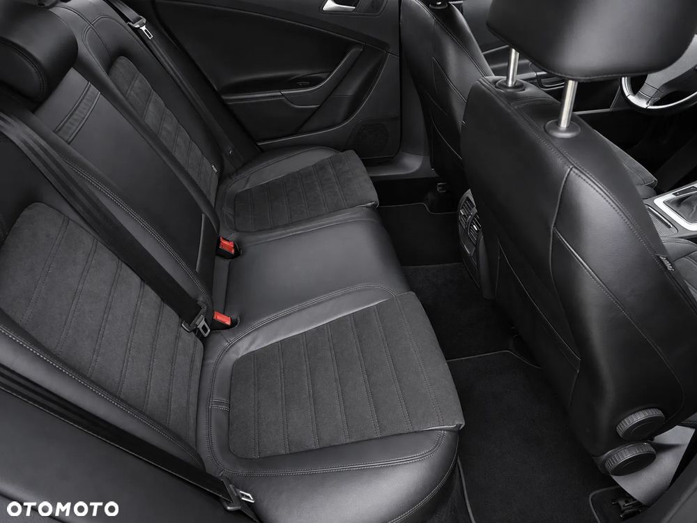 Volkswagen Passat 1.8 TSI Individual - 20