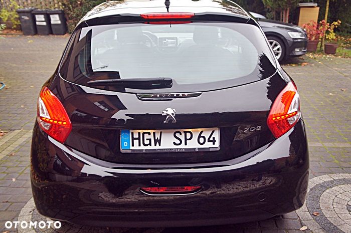 Peugeot 208 - 7