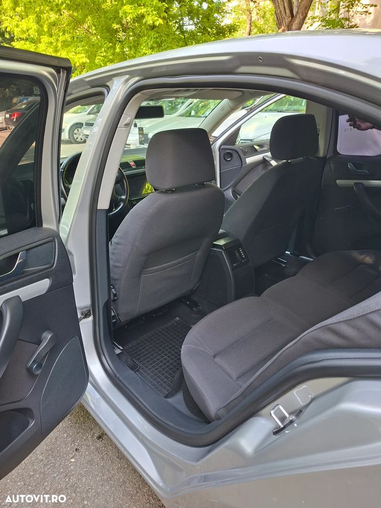 Skoda Octavia 1.6 MPI Classic - 6