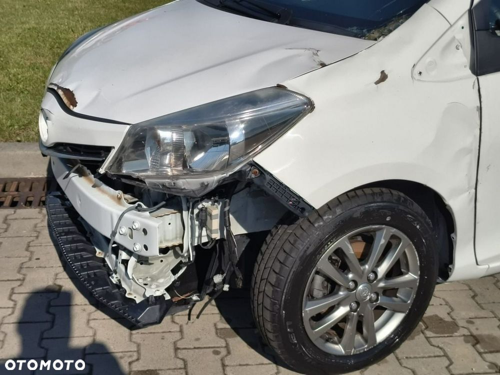 Toyota Yaris - 27