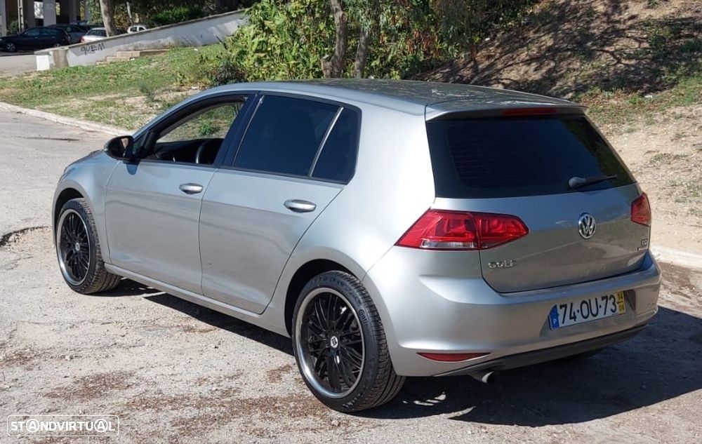 VW Golf 1.6 TDi Confortline - 3