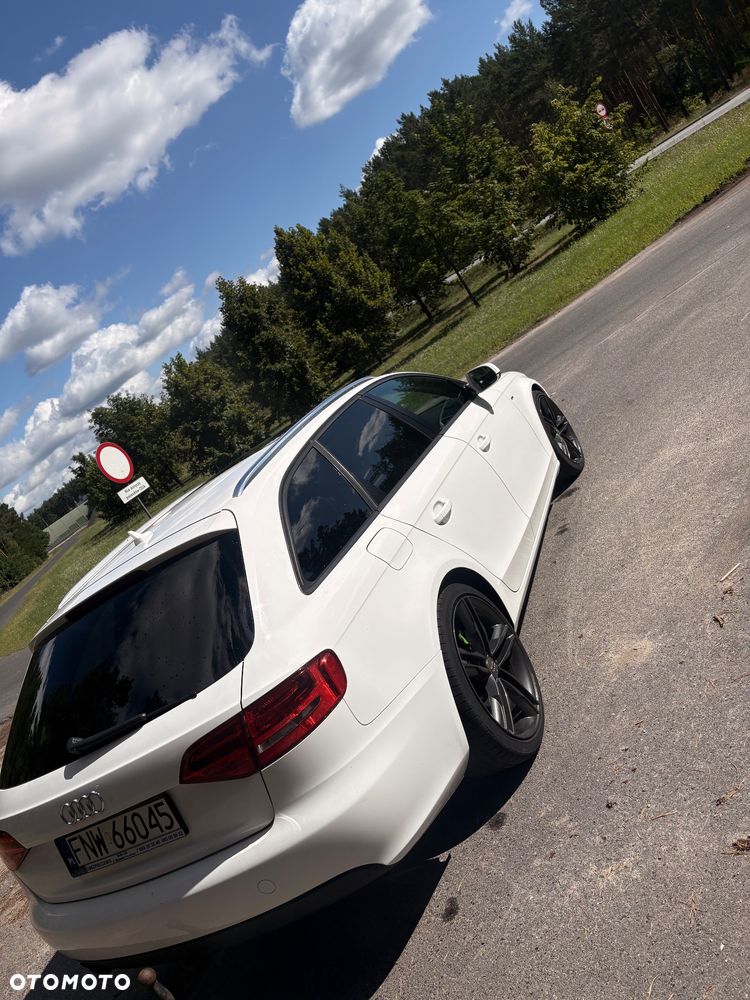 Audi A4 Avant 2.0 TDI - 8