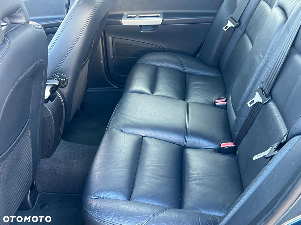 Volvo V50 T5 Momentum - 21