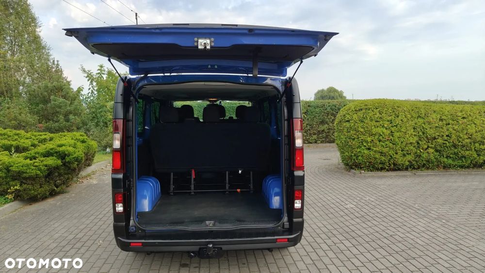 Opel Vivaro - 16