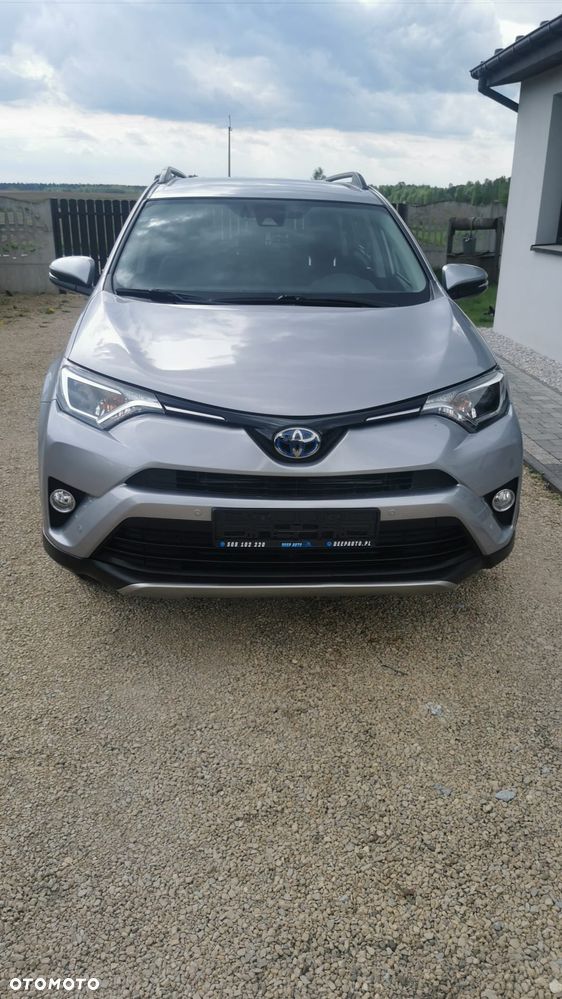Toyota RAV4 Hybrid Premium 4x2 - 12