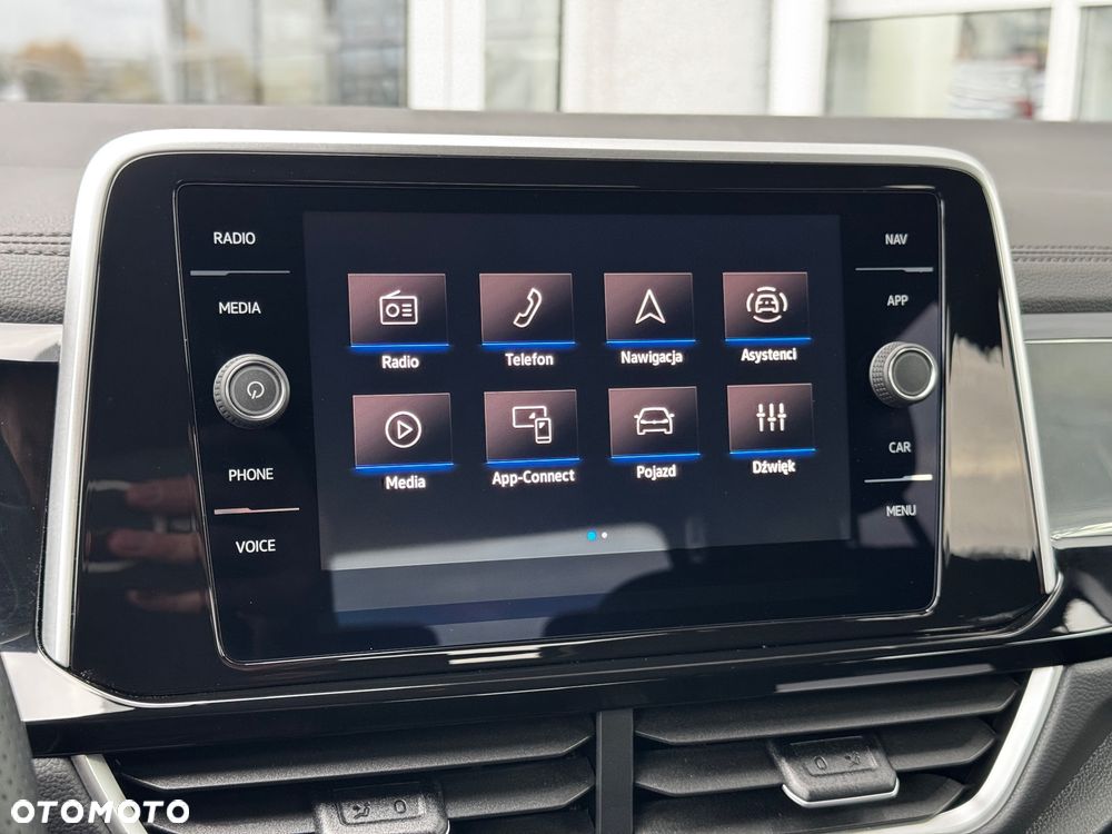 Volkswagen T-Roc - 19