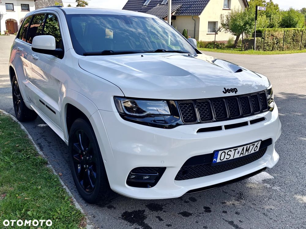 Jeep Grand Cherokee - 1