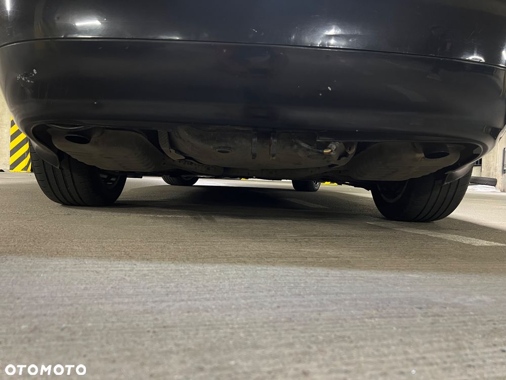 Audi A4 Avant 2.5 TDI Quattro - 23