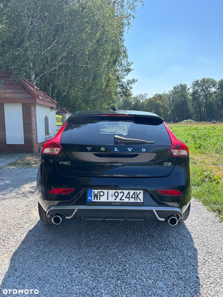 Volvo V40 - 2