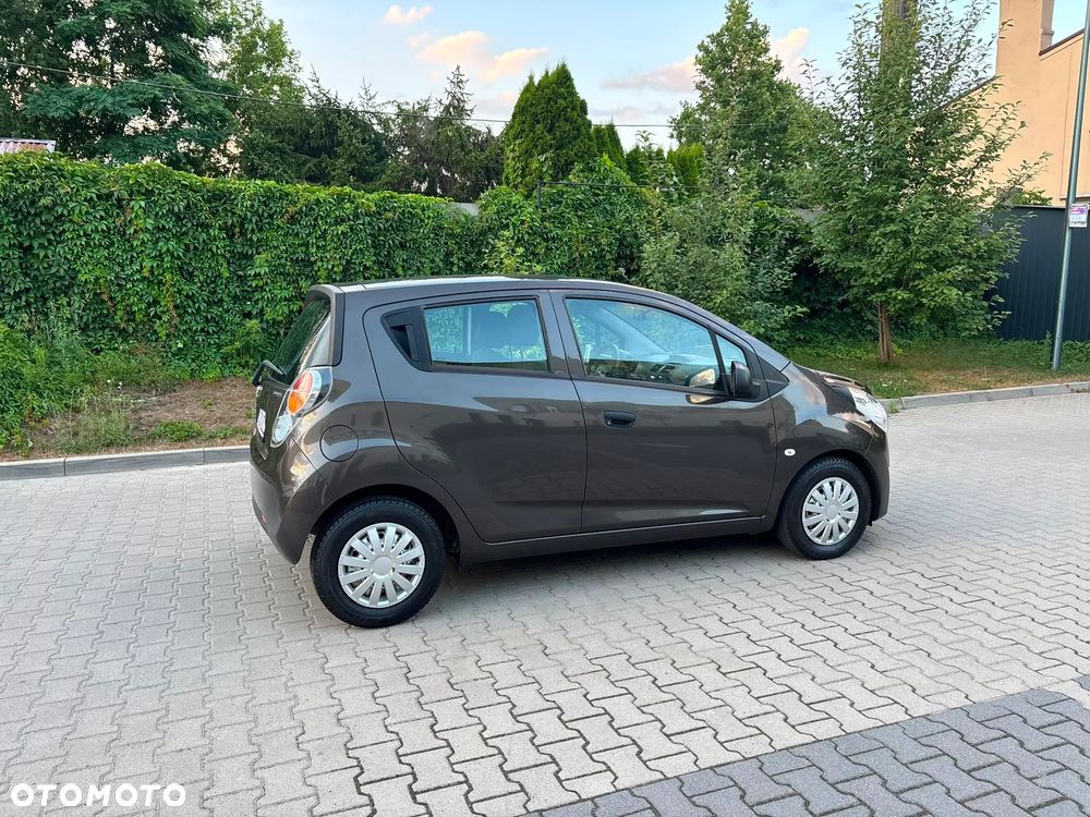 Chevrolet Spark - 14