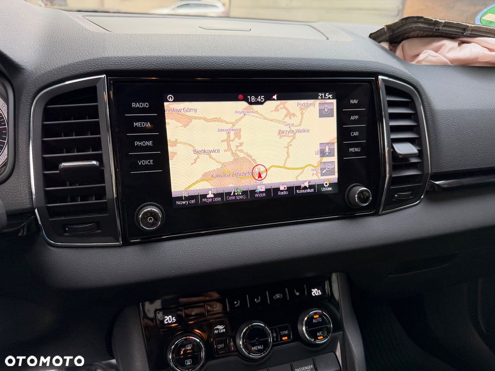 Skoda Karoq 1.0 TSI 4x2 Style DSG - 22