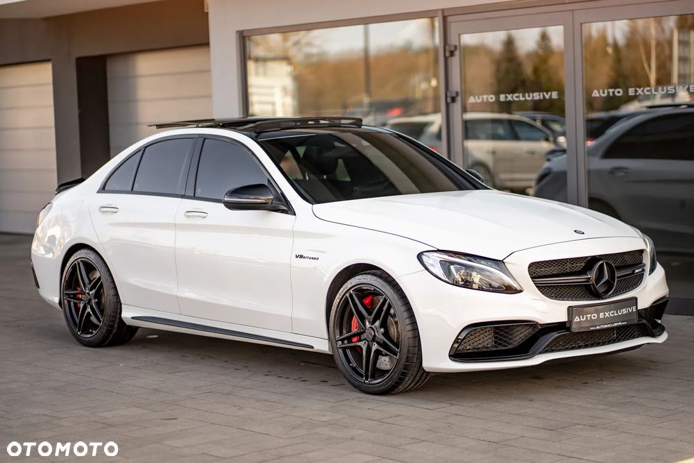 Mercedes-Benz Klasa C AMG 63 S AMG Speedshift 7G-MCT - 16