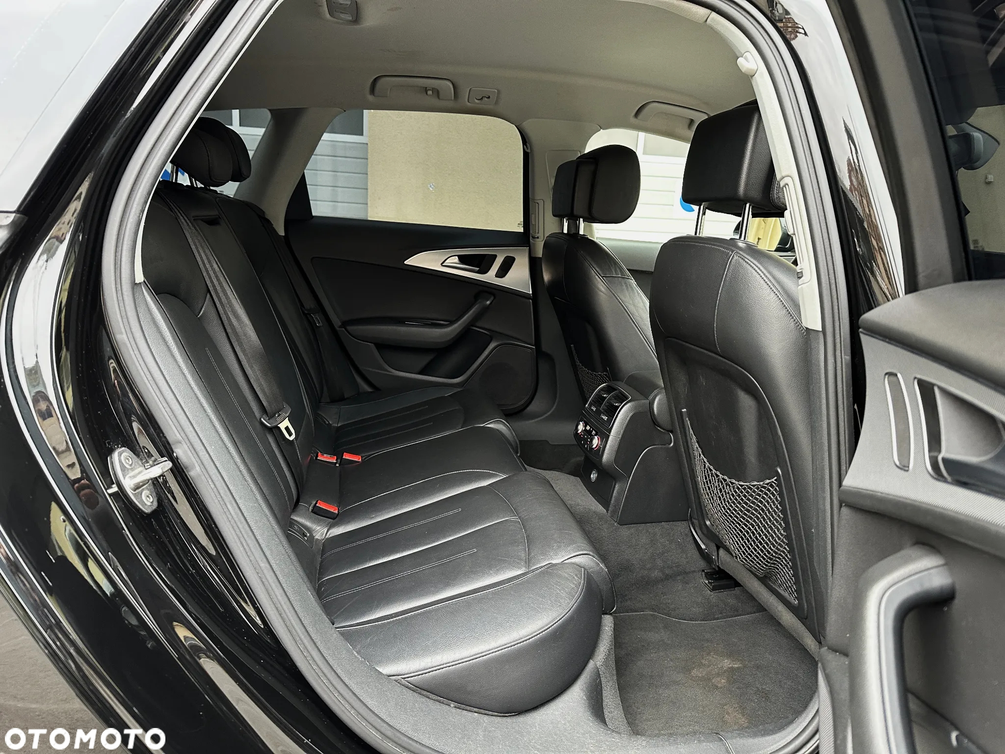 Audi A6 Avant 2.0 TDI Ultra S tronic - 27