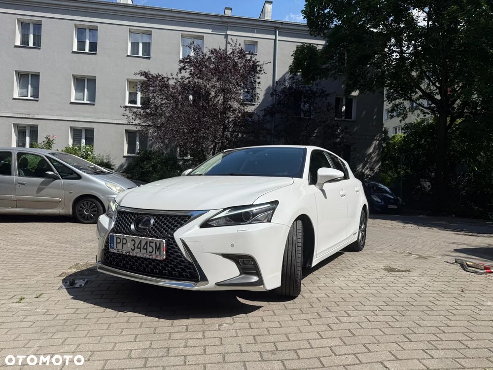 Lexus CT 200h Elegance - 1