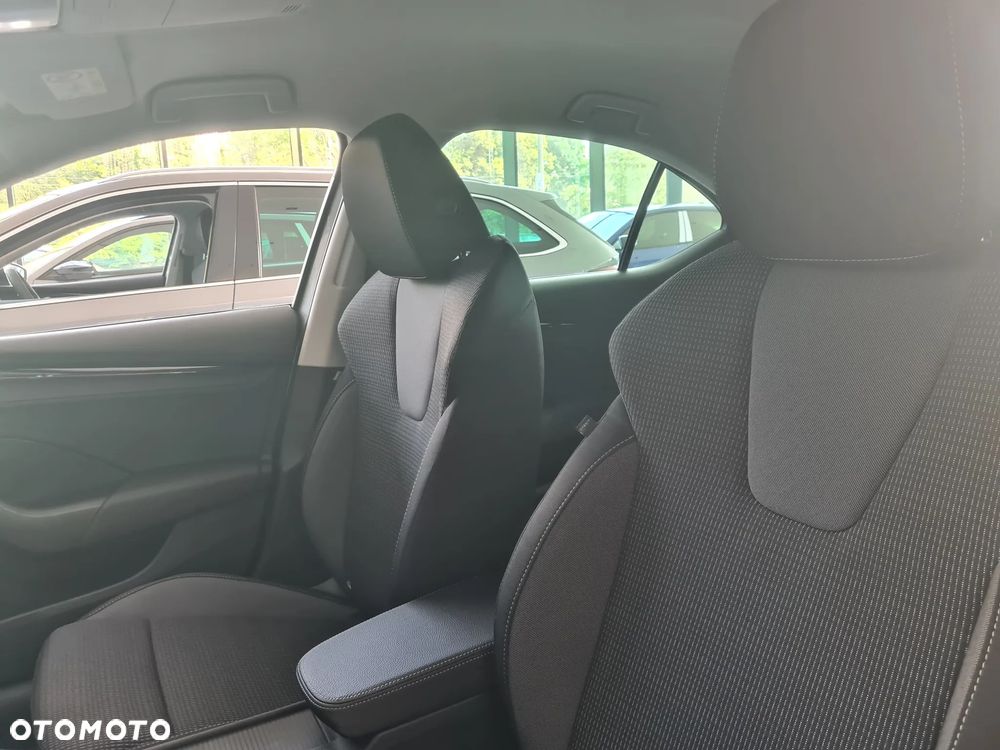 Skoda Octavia 1.5 TSI mHEV Drive Selection DSG - 9