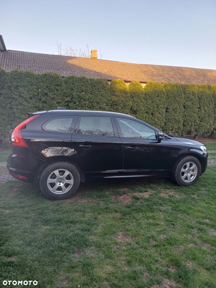 Volvo XC 60 D3 Momentum - 7