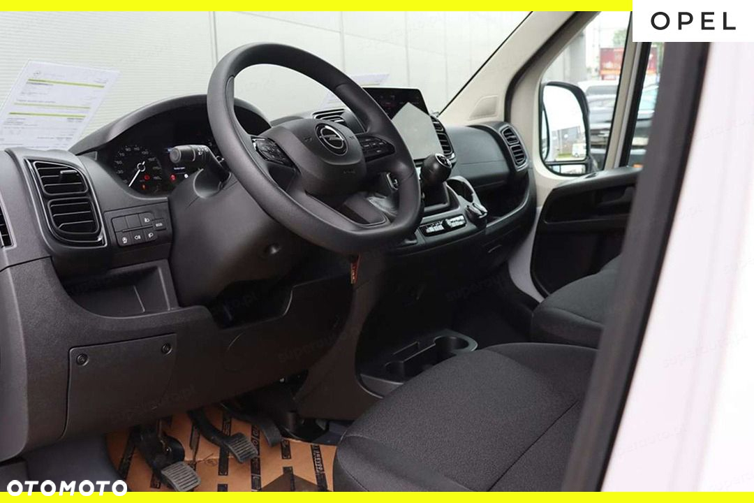 Opel Movano Heavy L3H2 2.2 140KM - 10