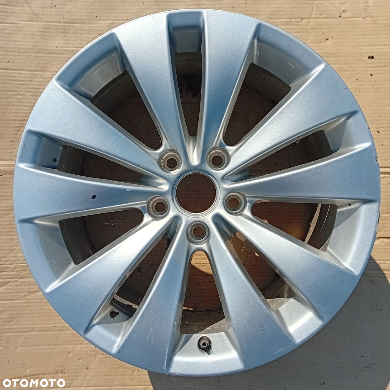 FELGA VW PASSAT CC 8JX17 ET41 5X112 3C8601025A - 1