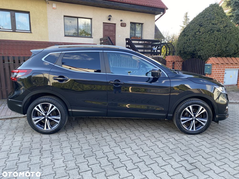 Nissan Qashqai 1.3 DIG-T N-Connecta - 10