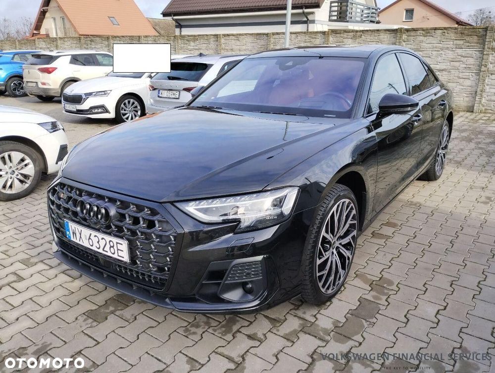 Audi S8 - 8