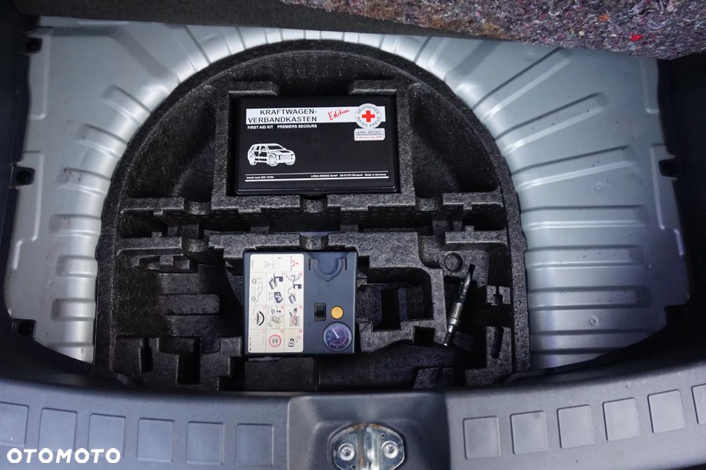 Mitsubishi Colt - 39