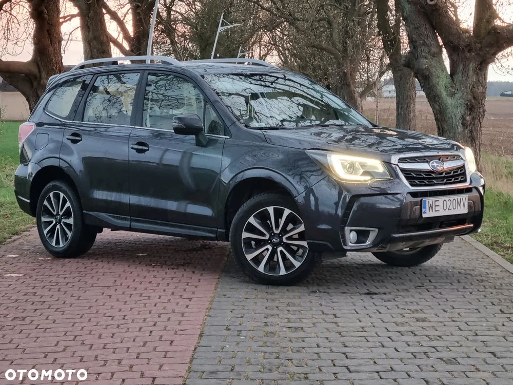 Subaru Forester 2.0 XT Platinum Lineartronic - 34
